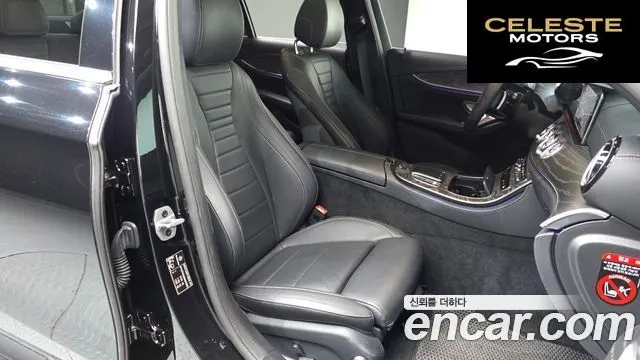 MERCEDES AMG E-Classe W213 E350 4MATIC AMG Line Edition 2021 — photo 10 sur 20