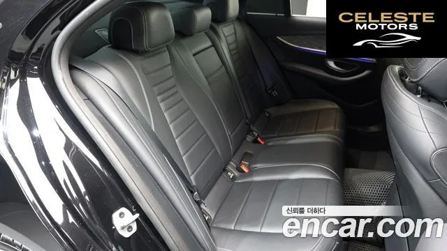 MERCEDES AMG E-Classe W213 E350 4MATIC AMG Line Edition 2021 — photo 12 sur 20