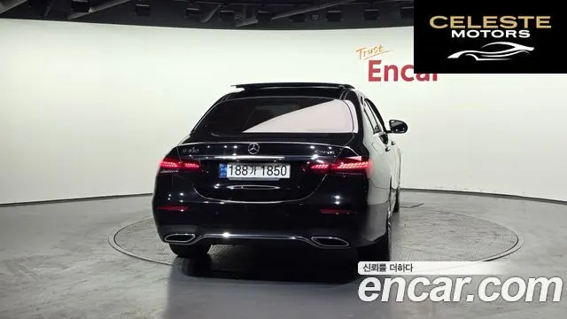 MERCEDES AMG E-Classe W213 E350 4MATIC AMG Line Edition 2021 — photo 4 sur 20