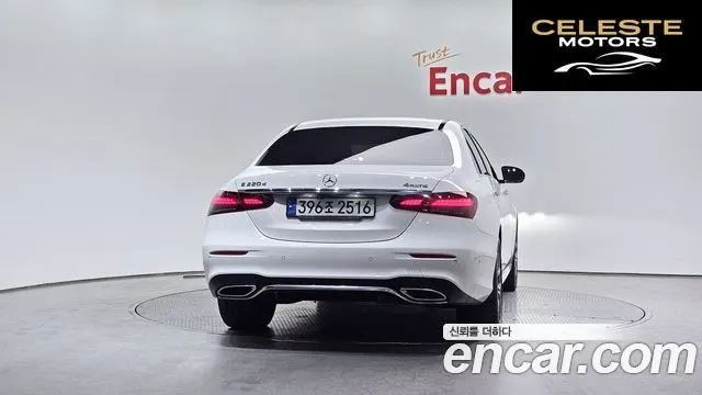 MERCEDES AMG E-Classe W213 E220d 4MATIC AMG Line 2022 — photo 4 sur 20