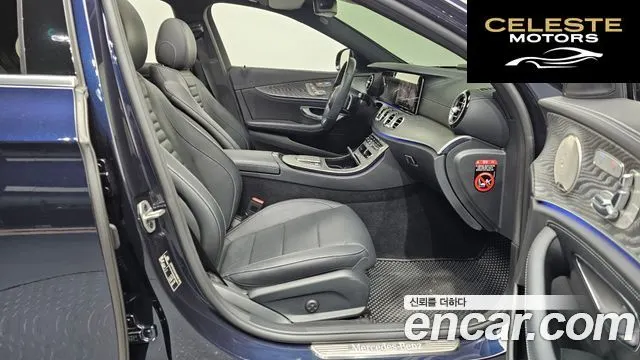 MERCEDES AMG E-Classe W213 E350 4MATIC AMG Line 2022 — photo 11 sur 20