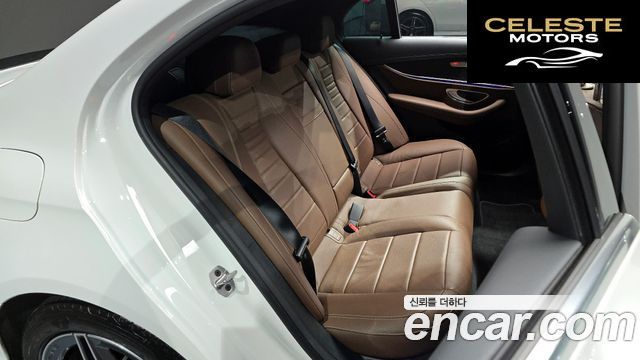 MERCEDES AMG E-Classe W213 E250 AMG Line 2023 — photo 12 sur 20