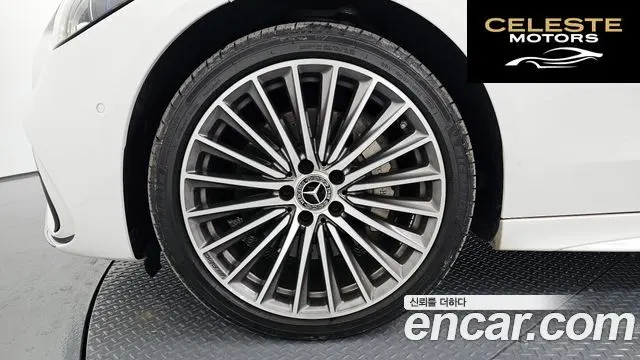MERCEDES AMG C-Classe W206 C300 AMG Line 2022 — photo 5 sur 20