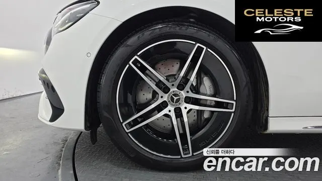 MERCEDES AMG E-Classe W214 E300 4MATIC AMG Line 2025 — photo 5 sur 20
