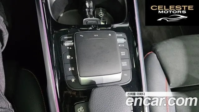 MERCEDES AMG GLB-Classe X247 AMG GLB35 4MATIC 2022 — photo 17 sur 26