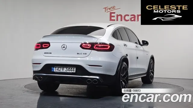 MERCEDES AMG GLC-Classe X253 AMG GLC43 4MATIC Coupé 2023 — photo 2 sur 26