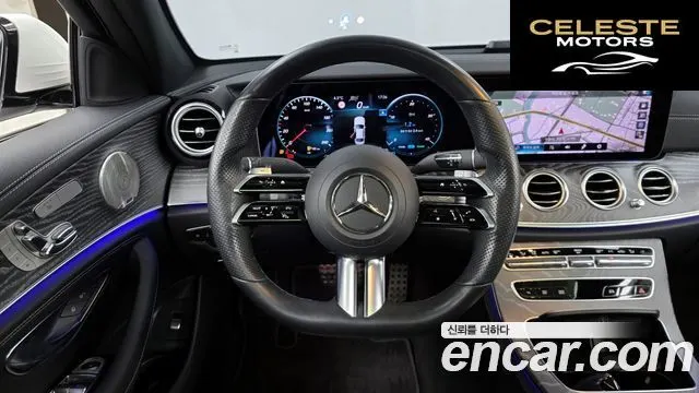 MERCEDES AMG E-Classe W213 E350 4MATIC AMG Line 2021 — photo 13 sur 20