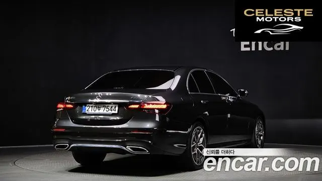 MERCEDES AMG E-Classe W213 E220d 4MATIC AMG Line 2021 — photo 2 sur 20