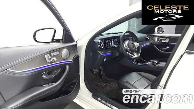 MERCEDES AMG E-Classe W213 E350 4MATIC AMG Line 2019 — photo 12 sur 20