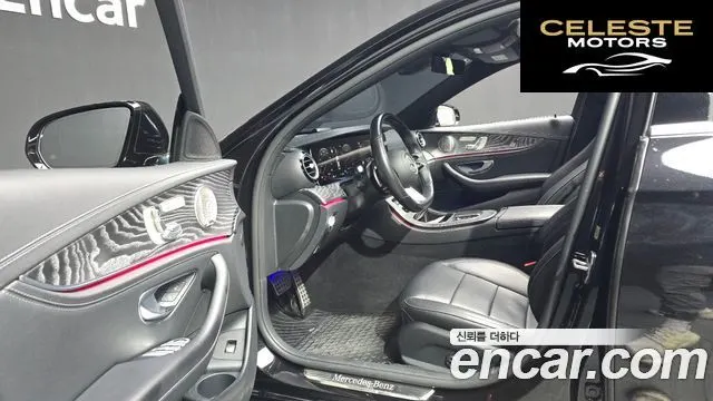 MERCEDES AMG E-Classe W213 E350 4MATIC AMG Line 2021 — photo 10 sur 20