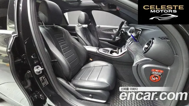 MERCEDES AMG E-Classe W213 E350 4MATIC AMG Line 2021 — photo 11 sur 20