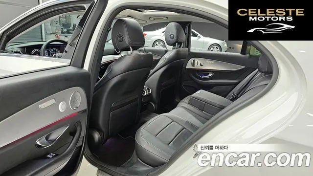 MERCEDES AMG E-Classe W213 E300 AMG Line 2019 — photo 11 sur 20