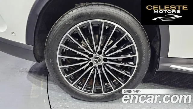 MERCEDES AMG GLC-Classe X254 GLC300 4MATIC AMG Line 2025 — photo 5 sur 20