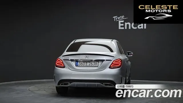 MERCEDES AMG C-Classe W205 C200 AMG Line 2017 — photo 4 sur 20