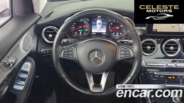 MERCEDES AMG GLC-Classe X253 GLC300 4MATIC AMG Line 2019 — photo 13 sur 20
