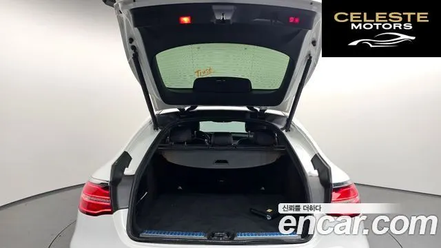MERCEDES AMG GLC-Classe X253 AMG GLC43 4MATIC Coupé 2019 — photo 20 sur 20