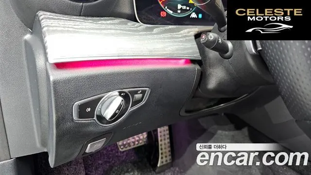 MERCEDES AMG E-Classe W213 E350 4MATIC AMG Line 2022 — photo 13 sur 20