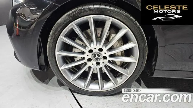MERCEDES AMG E-Classe W213 E350 4MATIC AMG Line 2022 — photo 5 sur 20