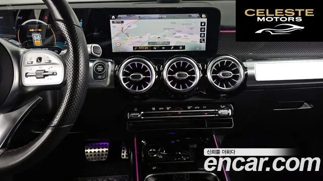 MERCEDES AMG GLB-Classe X247 AMG GLB35 4MATIC 2021 — photo 14 sur 20