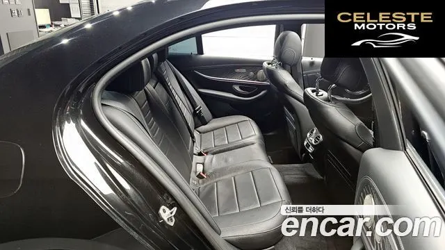 MERCEDES AMG E-Classe W213 E350 4MATIC AMG Line 2022 — photo 11 sur 20