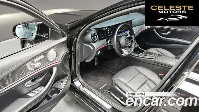 MERCEDES AMG E-Classe W213 E350 4MATIC AMG Line 2022 — photo 12 sur 20