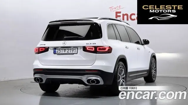 MERCEDES AMG GLB-Classe X247 AMG GLB35 4MATIC 2023 — photo 2 sur 26