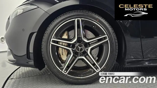 MERCEDES AMG A-Classe W177 AMG A35 4MATIC Berline 2021 — photo 5 sur 20