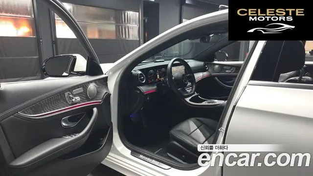 MERCEDES AMG E-Classe W213 E350 4MATIC AMG Line 2022 — photo 10 sur 20