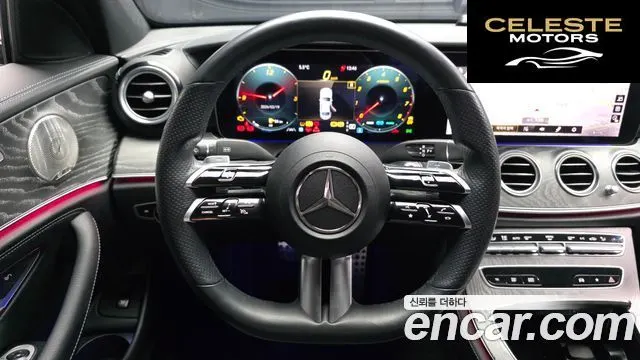 MERCEDES AMG E-Classe W213 E350 4MATIC AMG Line 2022 — photo 13 sur 20