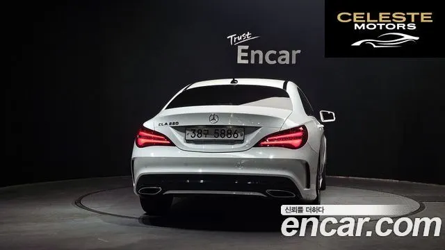 MERCEDES AMG CLA-Classe C117 CLA220 AMG Line 2018 — photo 4 sur 20