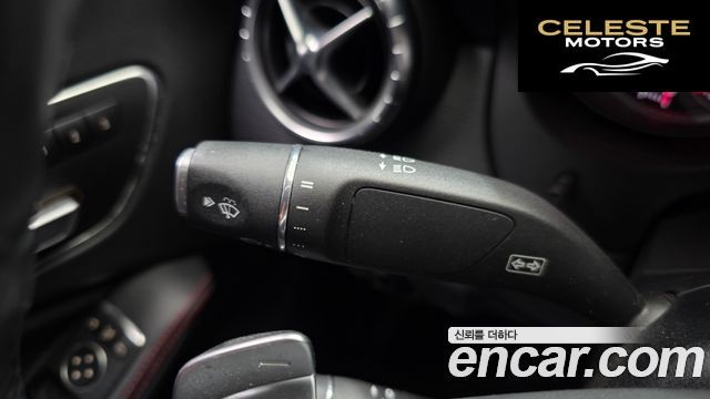 MERCEDES AMG CLA-Classe C117 CLA220 AMG Line 2018 — photo 17 sur 20