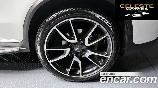 MERCEDES AMG GLC-Classe X253 AMG GLC43 4MATIC 2017 — photo 5 sur 20