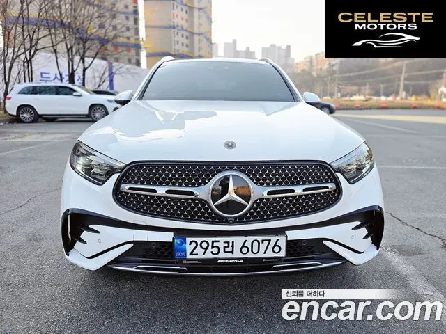 MERCEDES AMG GLC-Classe X254 GLC300 4MATIC AMG Line 2023 — photo 2 sur 26
