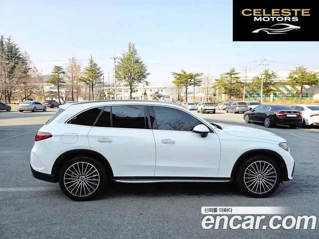 MERCEDES AMG GLC-Classe X254 GLC300 4MATIC AMG Line 2023 — photo 6 sur 26