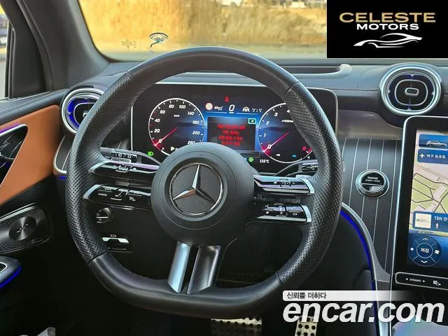 MERCEDES AMG GLC-Classe X254 GLC300 4MATIC AMG Line 2023 — photo 9 sur 26