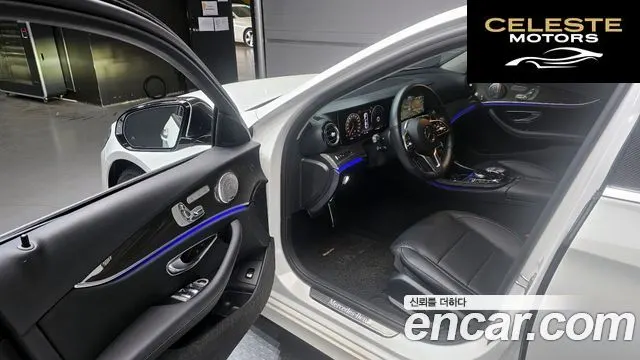 MERCEDES AMG E-Classe W213 E300 4MATIC AMG Line 2020 — photo 10 sur 20