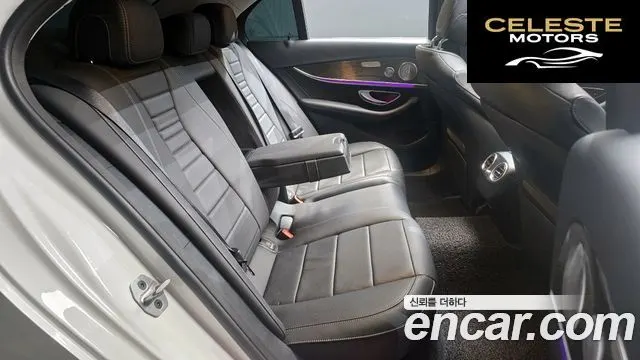 MERCEDES AMG E-Classe W213 E300 4MATIC AMG Line 2020 — photo 12 sur 20