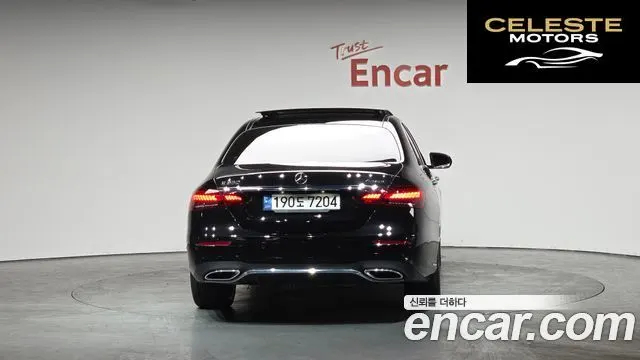 MERCEDES AMG E-Classe W213 E350 4MATIC AMG Line 2022 — photo 4 sur 20