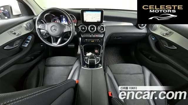 MERCEDES AMG GLC-Classe X253 GLC300 4MATIC AMG Line 2019 — photo 7 sur 20