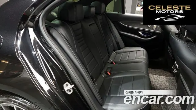 MERCEDES AMG E-Classe W213 E350 4MATIC AMG Line 2022 — photo 11 sur 20