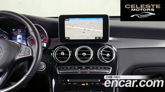 MERCEDES AMG GLC-Classe X253 GLC300 4MATIC AMG Line 2019 — photo 14 sur 20