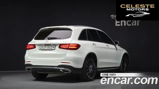 MERCEDES AMG GLC-Classe X253 GLC300 4MATIC AMG Line 2019 — photo 2 sur 20