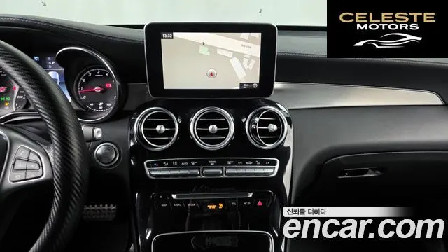 MERCEDES AMG GLC-Classe X253 GLC300 4MATIC AMG Line Coupé 2019 — photo 13 sur 20