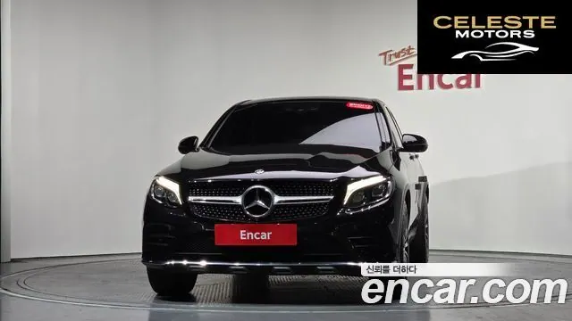MERCEDES AMG GLC-Classe X253 GLC300 4MATIC AMG Line Coupé 2019 — photo 2 sur 20