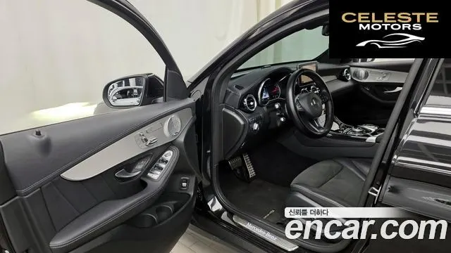 MERCEDES AMG GLC-Classe X253 GLC300 4MATIC AMG Line Coupé 2019 — photo 9 sur 20