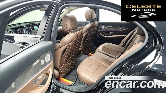 MERCEDES AMG E-Classe W213 E300 4MATIC AMG Line 2020 — photo 11 sur 20