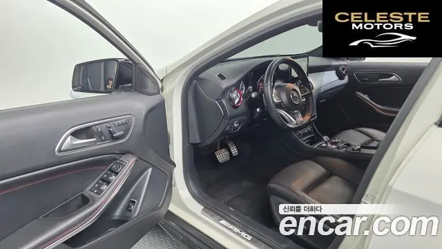 MERCEDES AMG GLA-Classe X156 GLA45 AMG 4MATIC 2017 — photo 10 sur 20