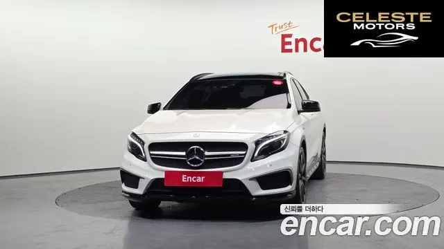 MERCEDES AMG GLA-Classe X156 GLA45 AMG 4MATIC 2017 — photo 3 sur 20
