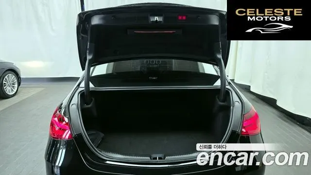 MERCEDES AMG C-Classe W206 C300 4MATIC AMG Line 2023 — photo 20 sur 26