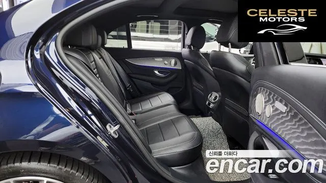 MERCEDES AMG E-Classe W213 E350 4MATIC AMG Line 2022 — photo 12 sur 20